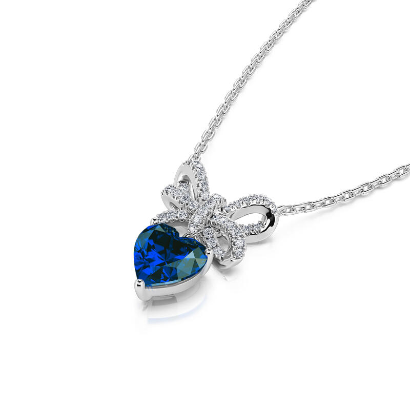Jeulia Collar de plata de ley con colgante de corazón y pajarita