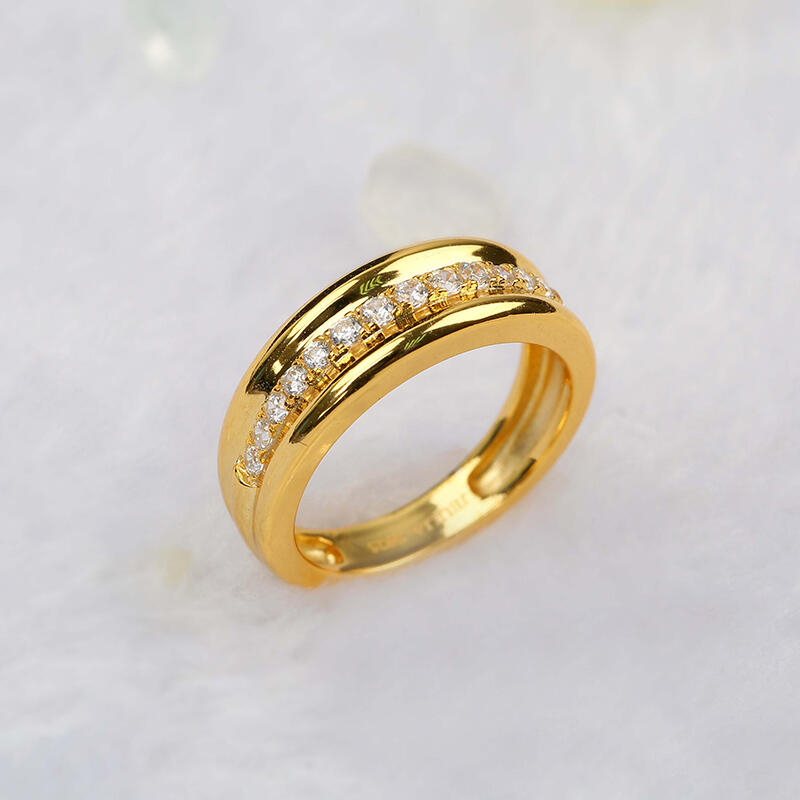 Jeulia Alianza Con Tono Oro Para Hombre De Talla Redonda En Plata De Ley