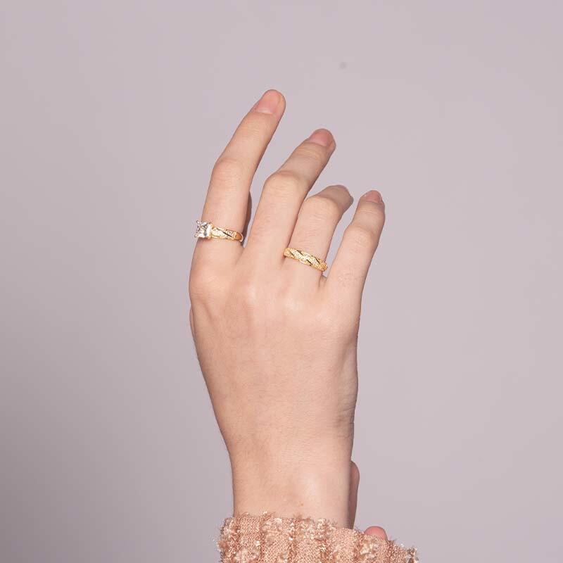 "Your Sweetness" Classic Wedding Ring