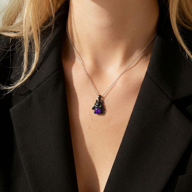 Jeulia Hug Me "Show Your Heart" Dragon Heart Cut Sterling Silver Necklace