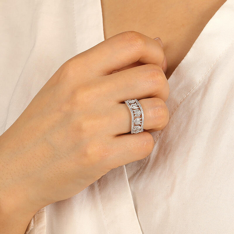 "Wavy Tulips" Eternity Wedding Ring