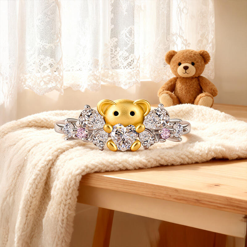 Jeulia Hug Me Cute Bear with Butterfly Knot Ring