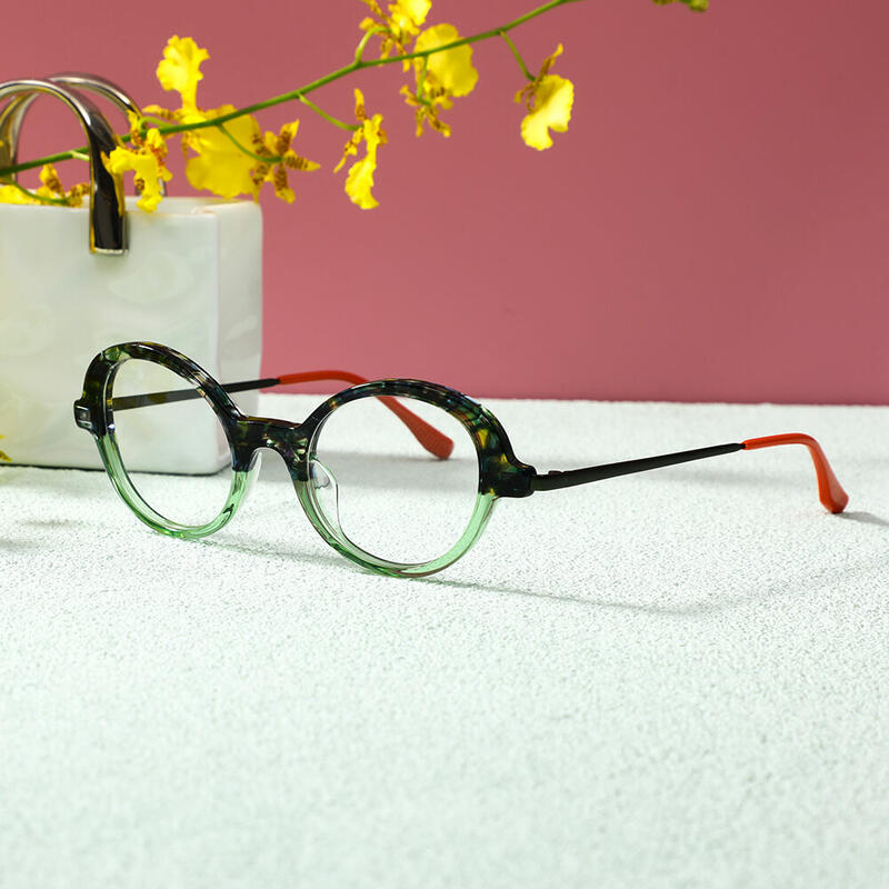 Bevia Cat Eye Green Glasses