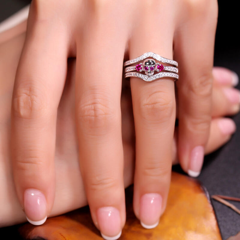 Jeulia Bague Tête de Mort Fantaisie en Argent Sterling Coupe Ronde