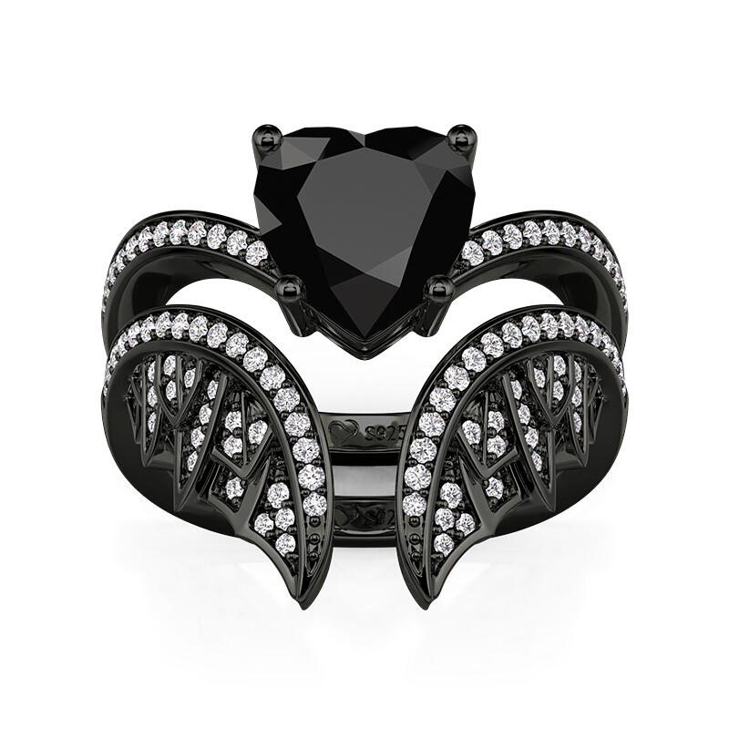 Jeulia Vintage Bat Wing Black Heart Bridal Ring Set