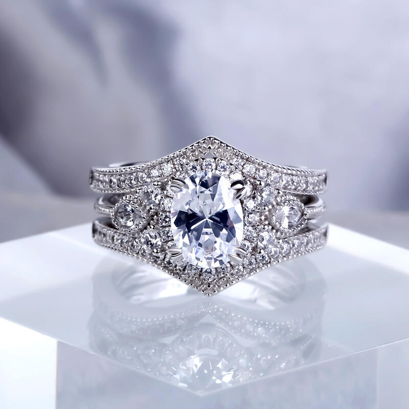 Jeulia Terno De Anillos Milgrain Con Halo De Talla Ovalada En Plata De Ley