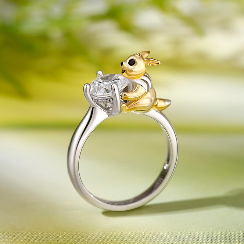 Jeulia Hug Me "Fast Runner" Hare Round Cut Sterling Silver Ring