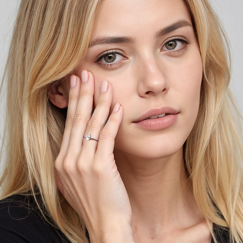 "Mein ganzes Sein" 0,5ct Ovalschliff Solitär Verlobungsring