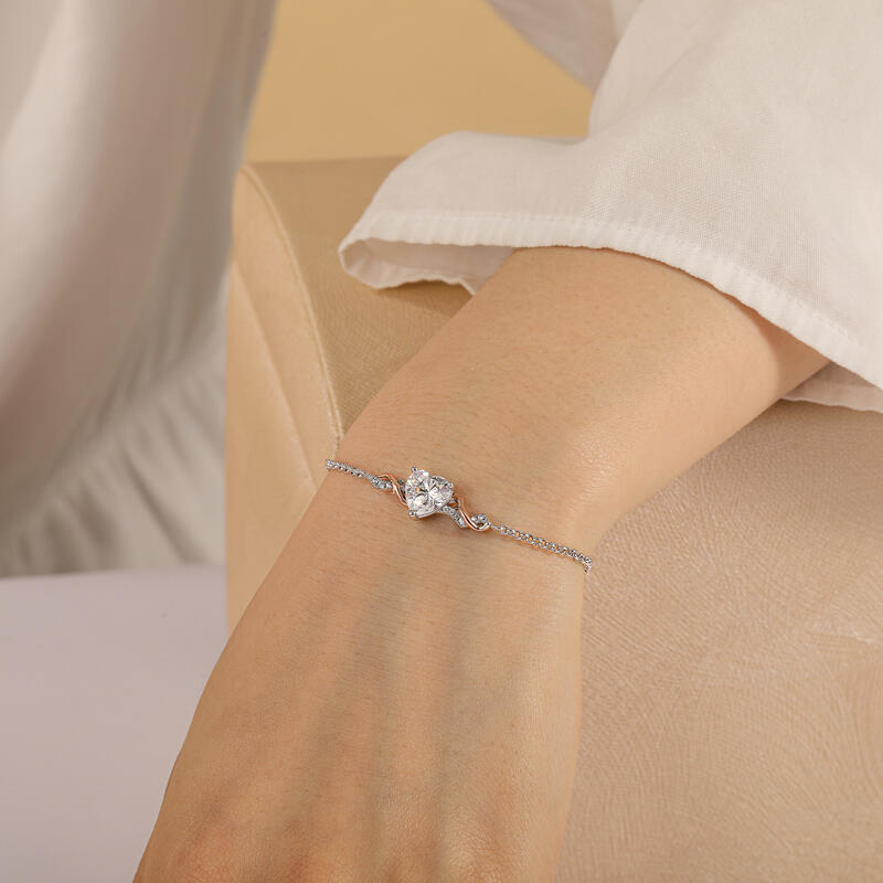 Jeulia Amore Bracelet Cœur Personnalisé à Vigne Épineuse avec Pierre de Naissance