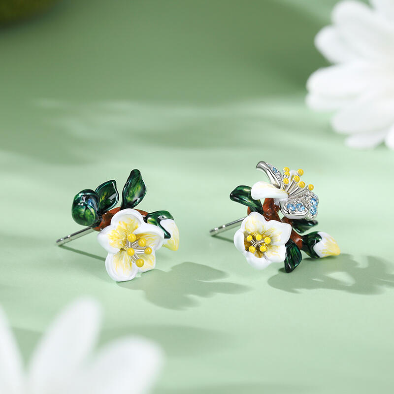 Jeulia Pendientes de Plata de Ley Estilo Esmalte con Flores de Almendro