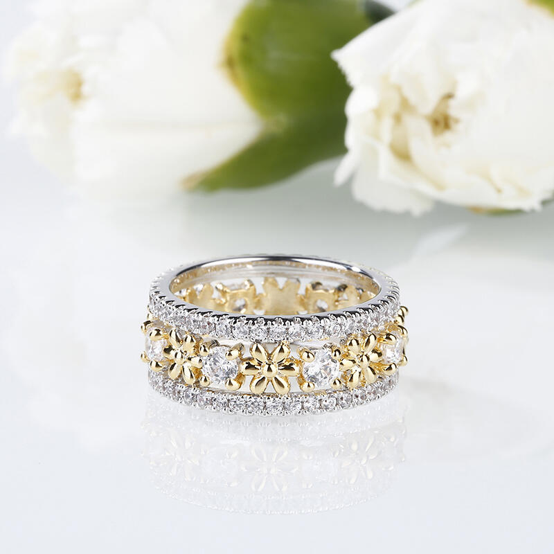 Jeulia Two Tone Flower Round Cut Sterling Silver Women's Band