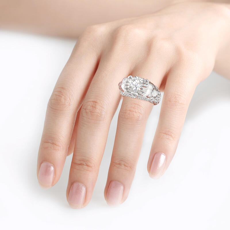 Jeulia Lion Inspired Round Cut Sterling Silver Ring