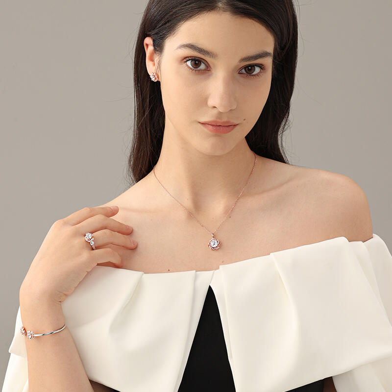 Jeulia knoop van liefde ketting