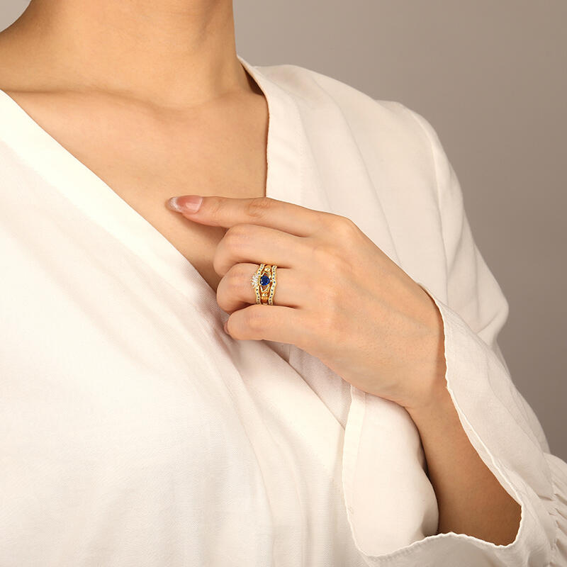 "To My Supreme Love" Heart Cut Bridal Set