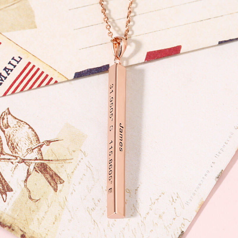 Jeulia "Our Destiny" Vertical 3D Bar Necklace