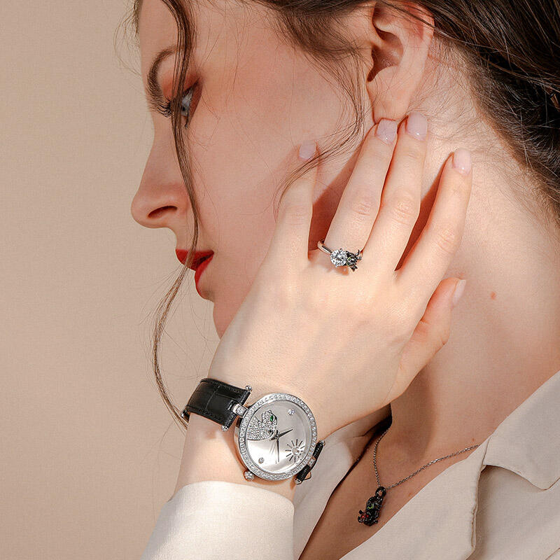 Jeulia "Wild and Free" Leopard Quartz Black Leather Watch with Silver-Tone Dial