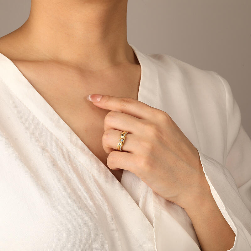 "Ode To Fate" Round Cut Side Stone Engagement Ring