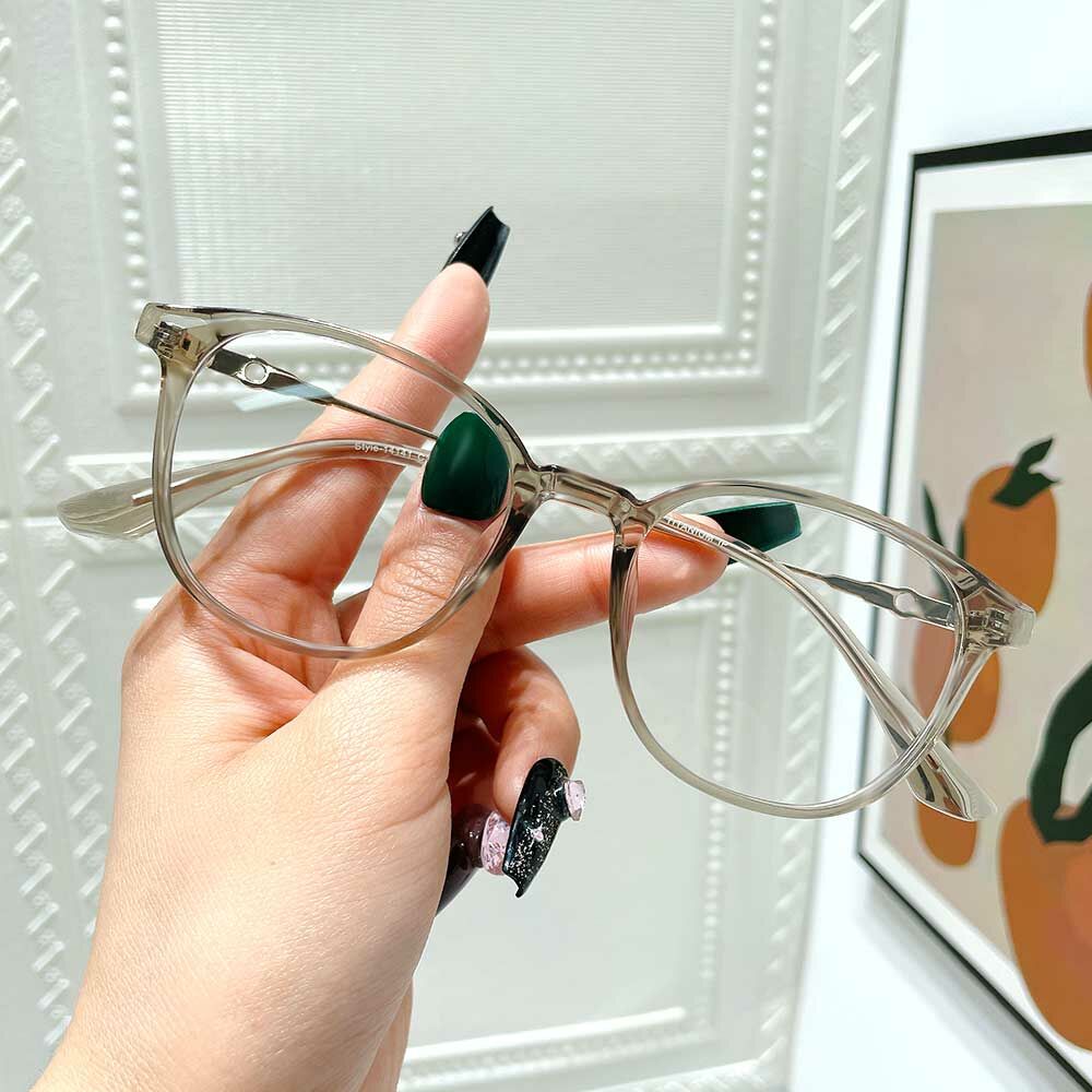 Dorothe Rund Braun Brille