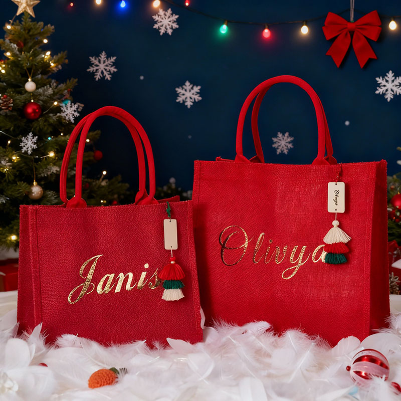 Personlig namngraffit på julklappspåse den bästa presenten till systern