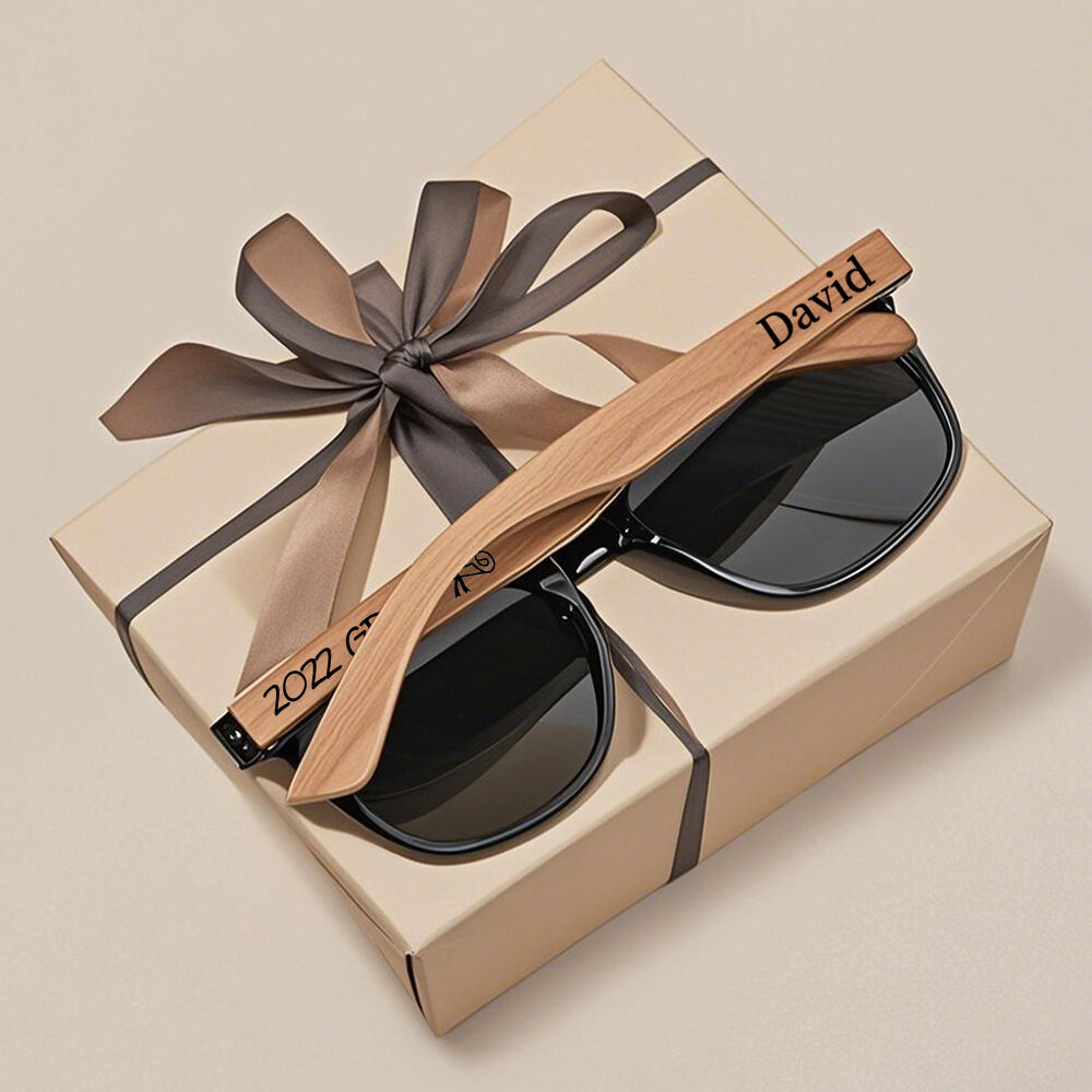 Personalized Sunglasses Engraved Year Graduation Vacation Gift for Friends
