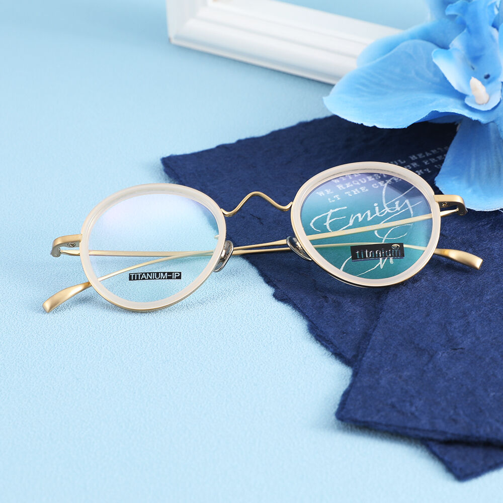 Strachey Round Beige Glasses