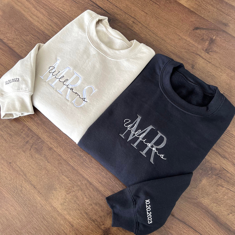 Personalized Sweatshirt Custom Embroidered Name and Date Simple Fashion Couple Style Gift for Lovers