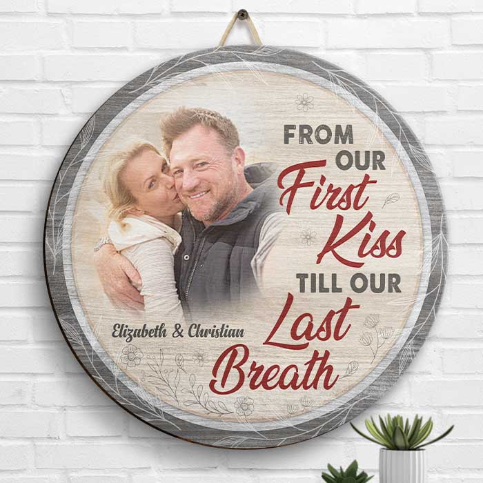 Personalized Round Photo Frame With Warm Words And Sweet Gift For Couples