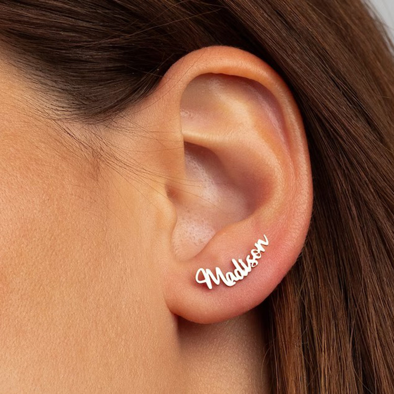 Personalized Name Earring Exquisite Present for Beautiful Friend