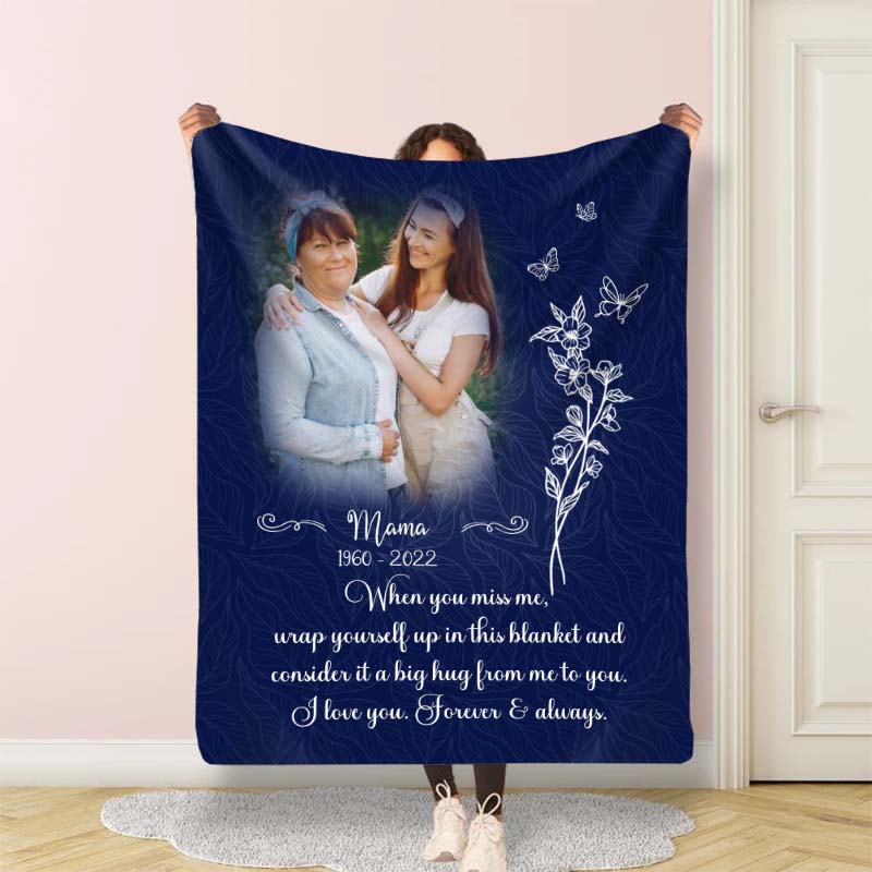 Spersonalizowany koc ze zdjęciem i wzorem kwiatu narodzin - kreatywny prezent dla mamy