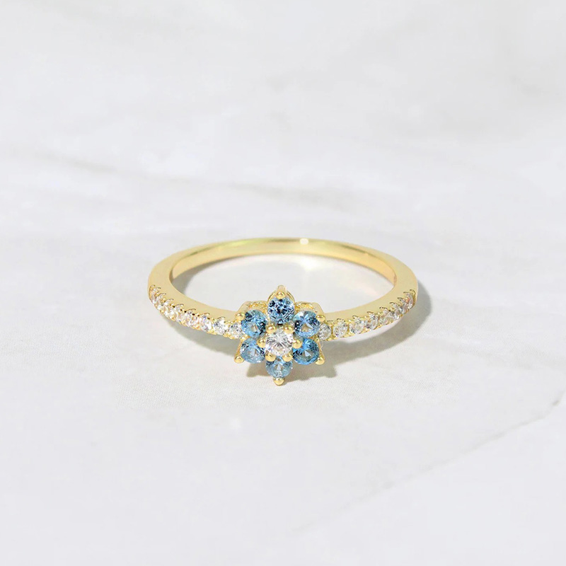 Personalized Snowflake Birthstone Ring Exquisite Gift for Wife