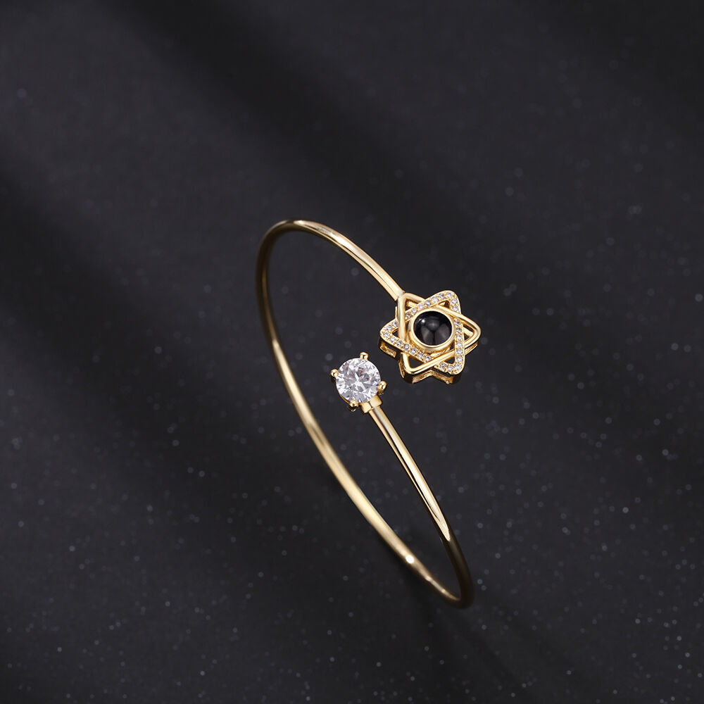 Personalized Projected Photo Bracelet With Six-Pointed Star Pendant Exquisite Gift