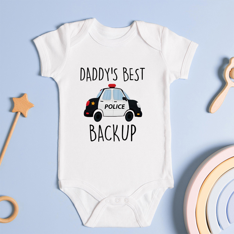 Onesie personalizzate per neonati Il miglior backup di papà Design di auto della polizia Regalo creativo per la festa del bebè per il papà poliziotto