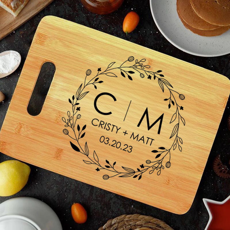 Personalized Name Square Charcuterie Board with Close Garland Pattern Ingenious Present for Anniversary