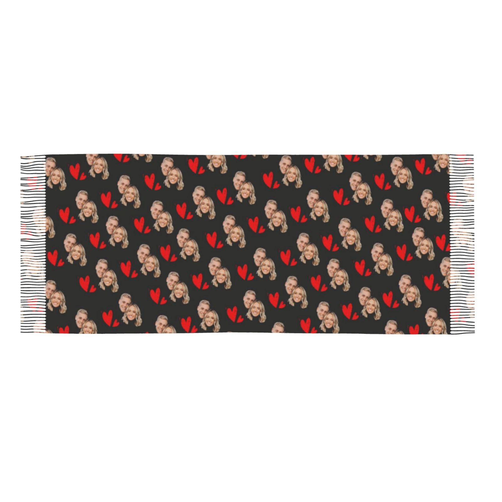 Bufandas personalizadas con corazones y fotos de pareja: el regalo perfecto para San Valentín