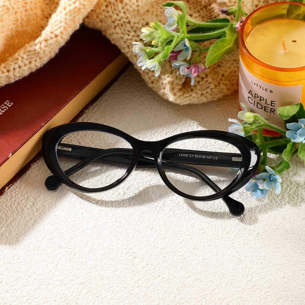 Occhiali da Vista Vogt Cat Eye Nero 