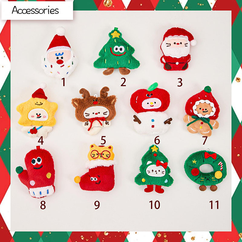 Personlig julklappspåse med namn och söta tillbehör en vacker present till flickvännen