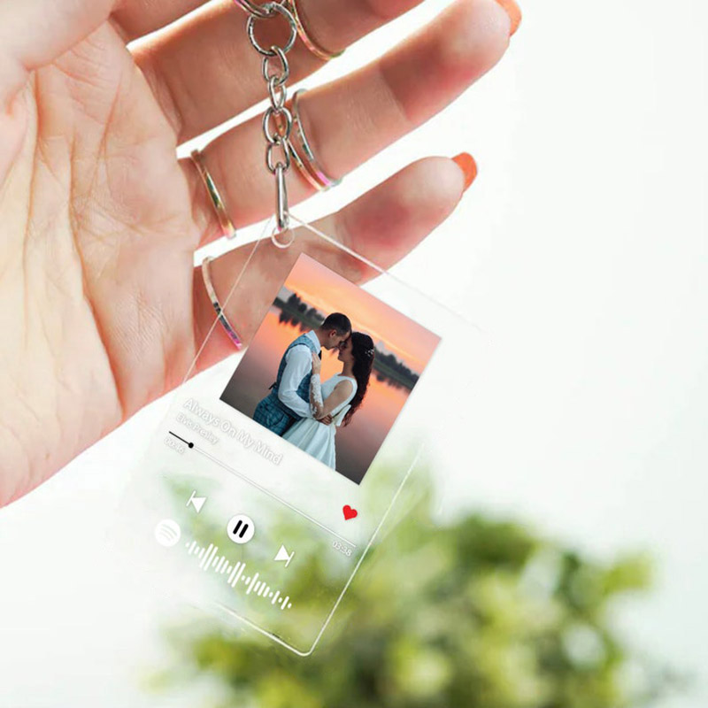 Personalized Scannable Spotify Code Keychain Creative Gift for Him