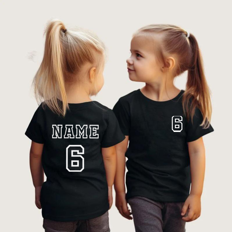 Gepersonaliseerd t-shirt voor kinderen Gepersonaliseerde namen en nummers Comfort cadeaus voor kinderen
