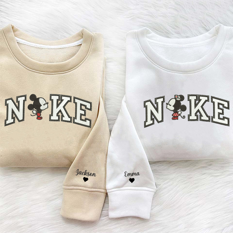 Personalized Sweatshirt Embroidered Cartoon Mouse Couple Kissing Design Valentine's Day Gift for Lovers