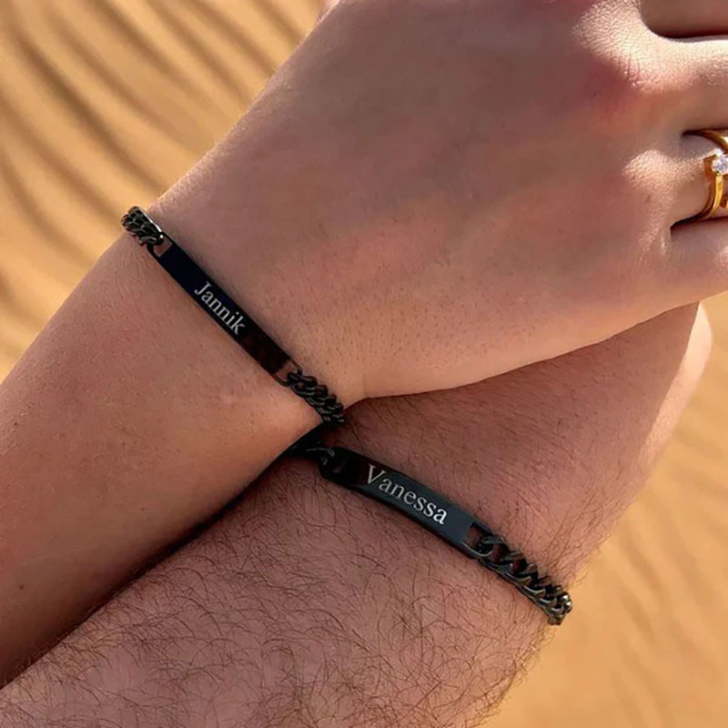 Personalized Engravable Bracelet Simple Design Style Sweet Gift for Couples
