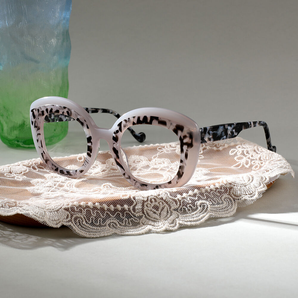 Dolores Cat Eye Leopardene Brille