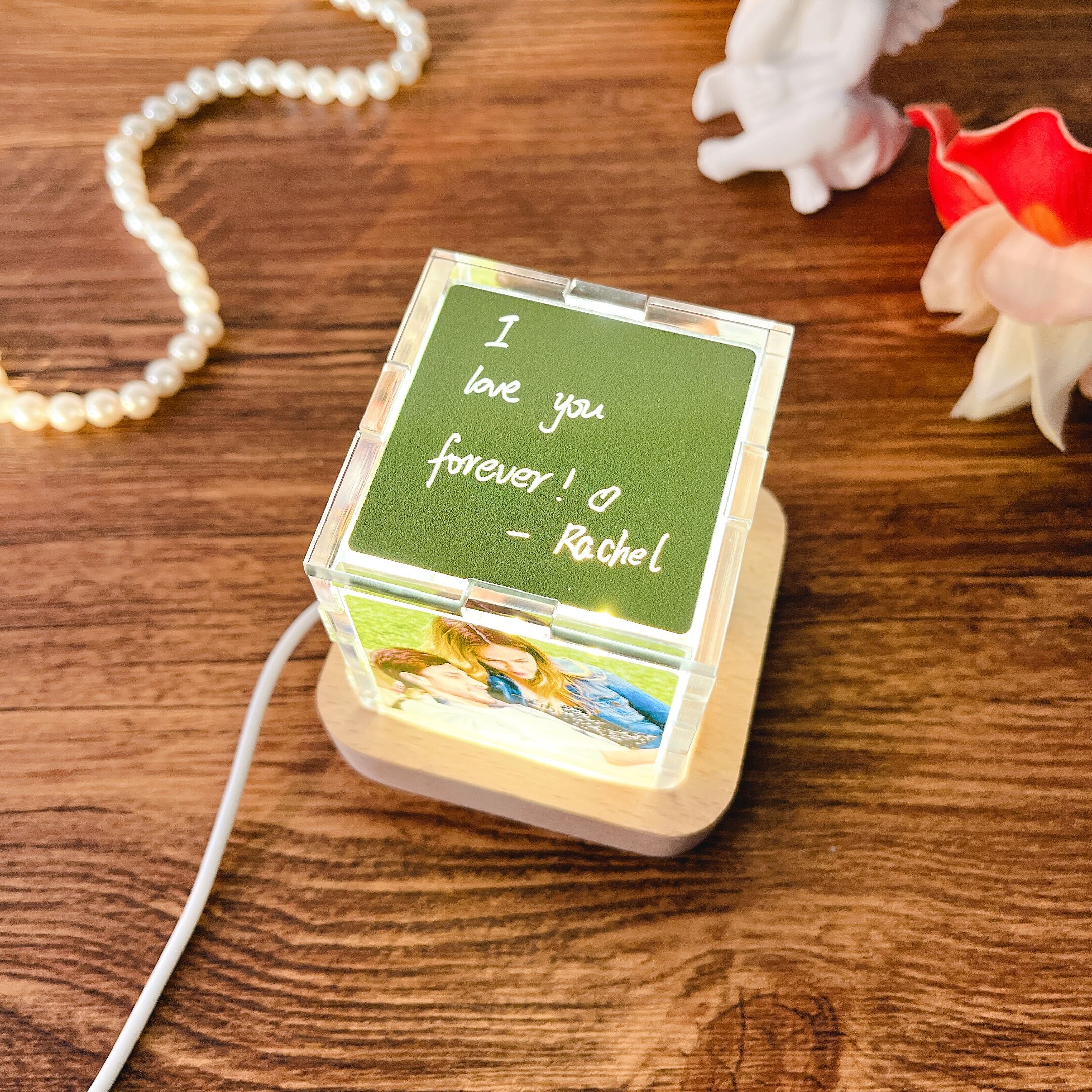Cube Acrylique Photo Personnalisé Cadeau Précieux pour la Saint Valentin