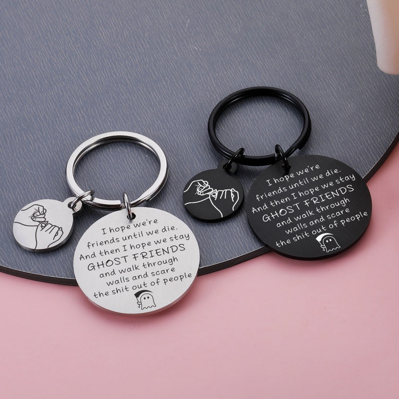 Personalized Keychain With Warm Words And Holding Hands Image For Best Friend