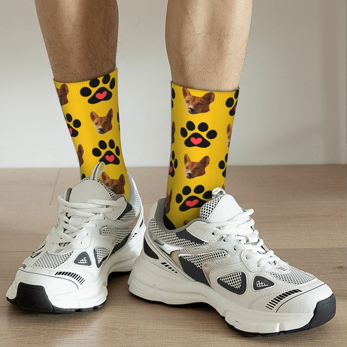 Calcetines con Cara Personalizados y Huellas Negras para los Amantes de las Mascotas