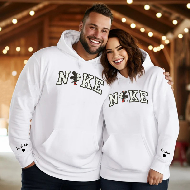 Personalized Hoodie Embroidered Cartoon Mouse Couple Kissing Design Valentine's Day Gift for Lovers