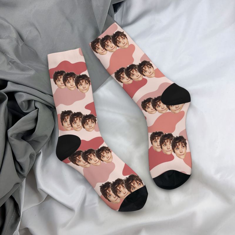 Calzini personalizzati Modello di mucca colorata stampa Foto divertenti a tre facce