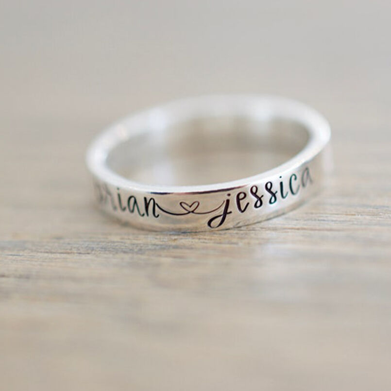Personalizowane pierścionki z imionami słodkie prezenty dla par