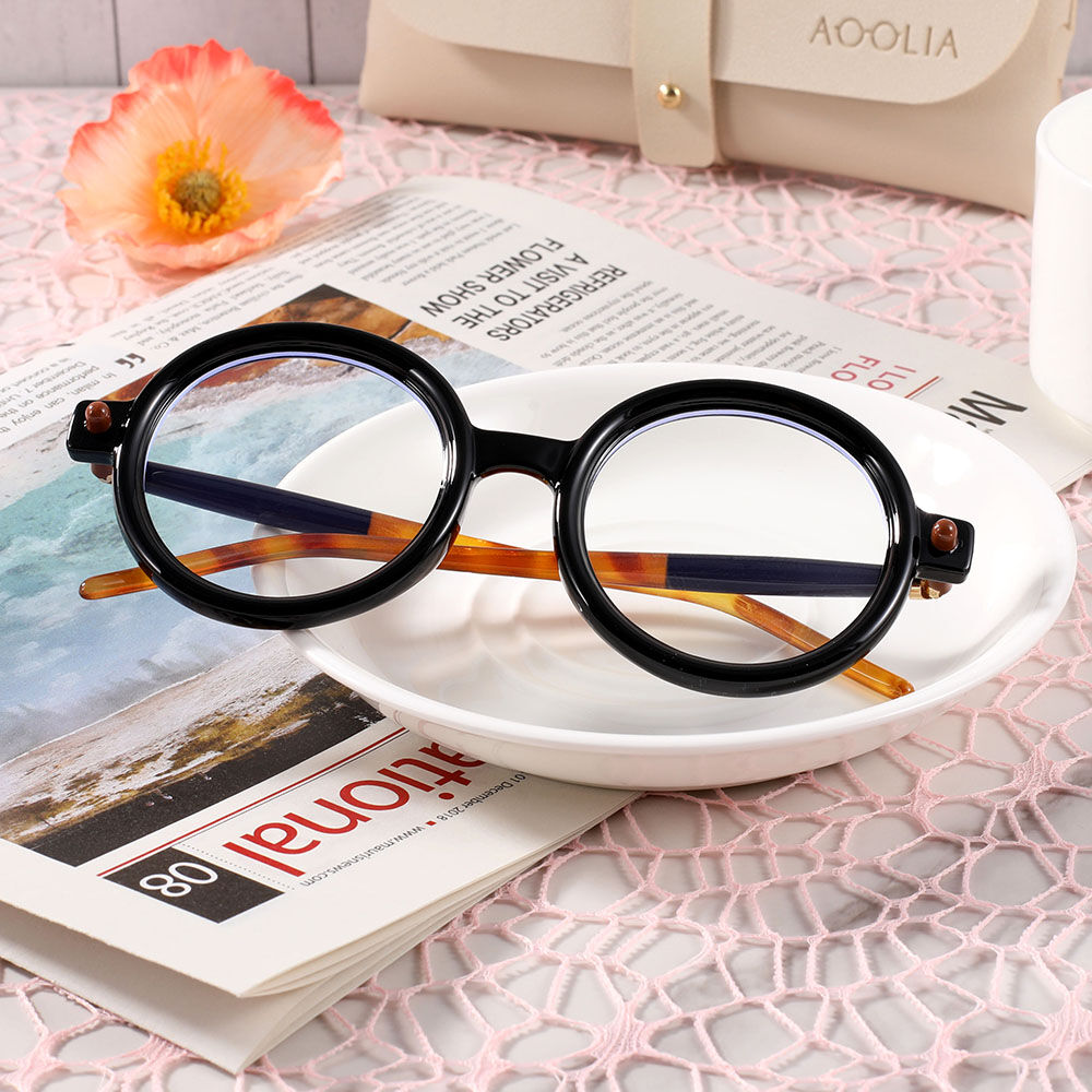 Ice Cream Round Black Tortoise Glasses