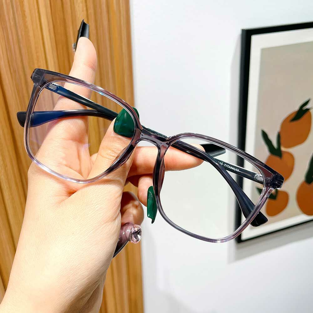 Conrad Square Gray Glasses