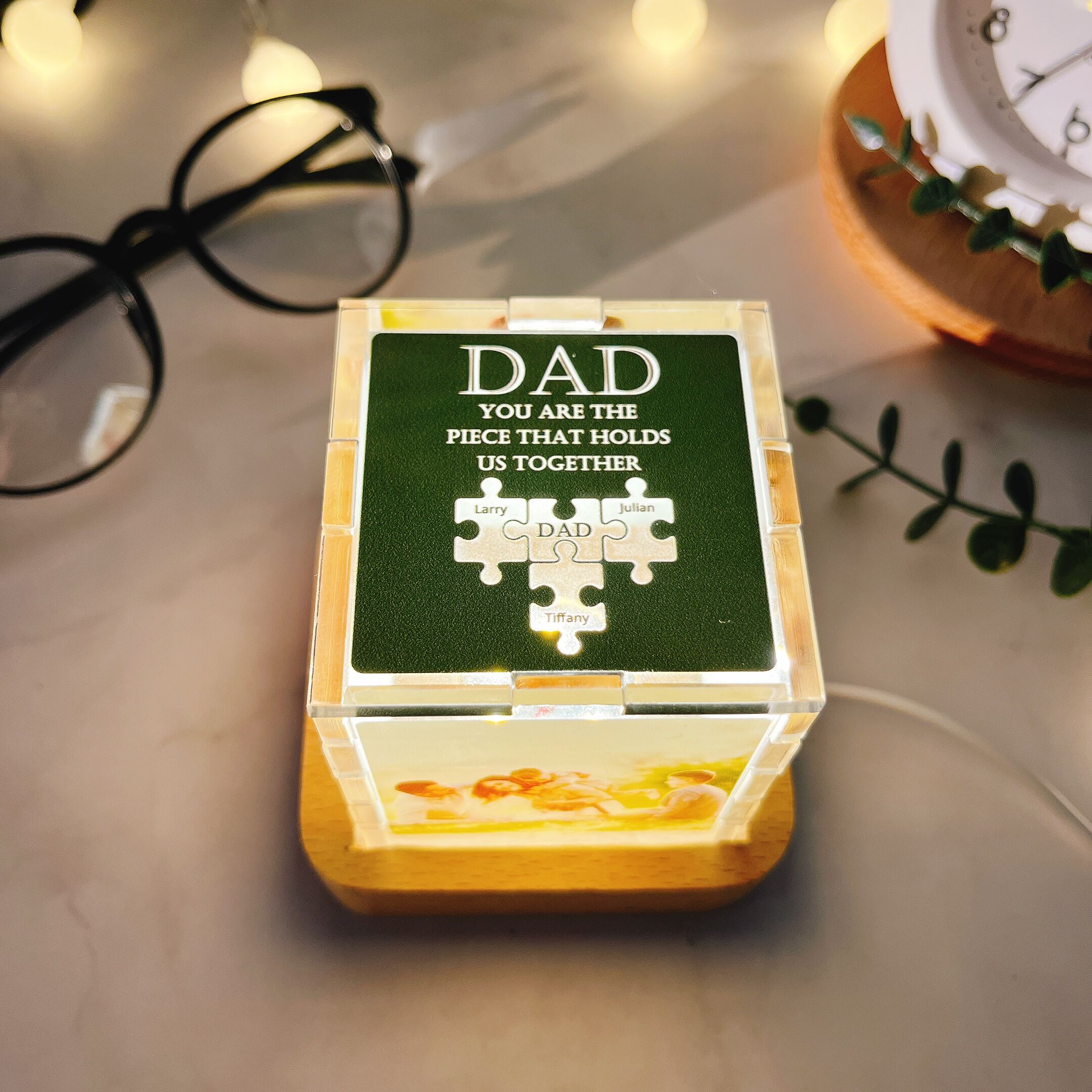 Personalisiertes Namenspuzzle Acryl Zauberwürfel Lampe mit individuellem Foto Wertvolles Geschenk zum Vatertag